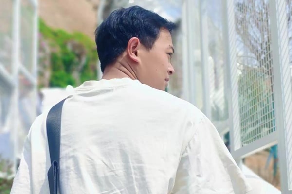 长期出差的男人:性格、挑战与成长