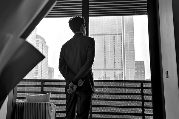 男朋友频繁出差,感情还能维持吗