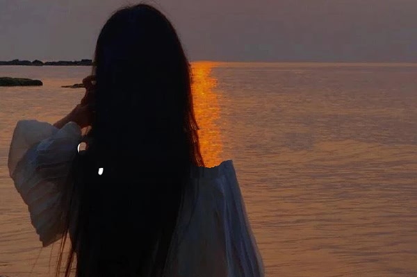 相亲后的她:如何辨别女生的满意表现