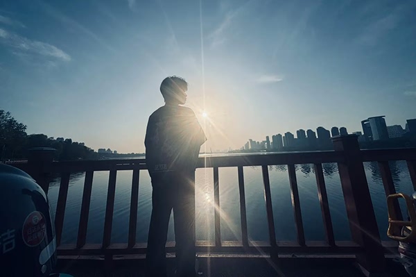 如何关心忙碌的丈夫:妻子的温暖小贴士