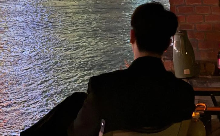 如何应对丈夫出轨:处理方法与心理调适